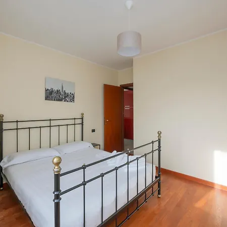 I Host - Russoli 7 Apartmán Milán