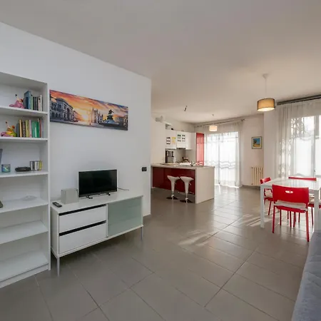 Apartment I Host - Russoli 7 *